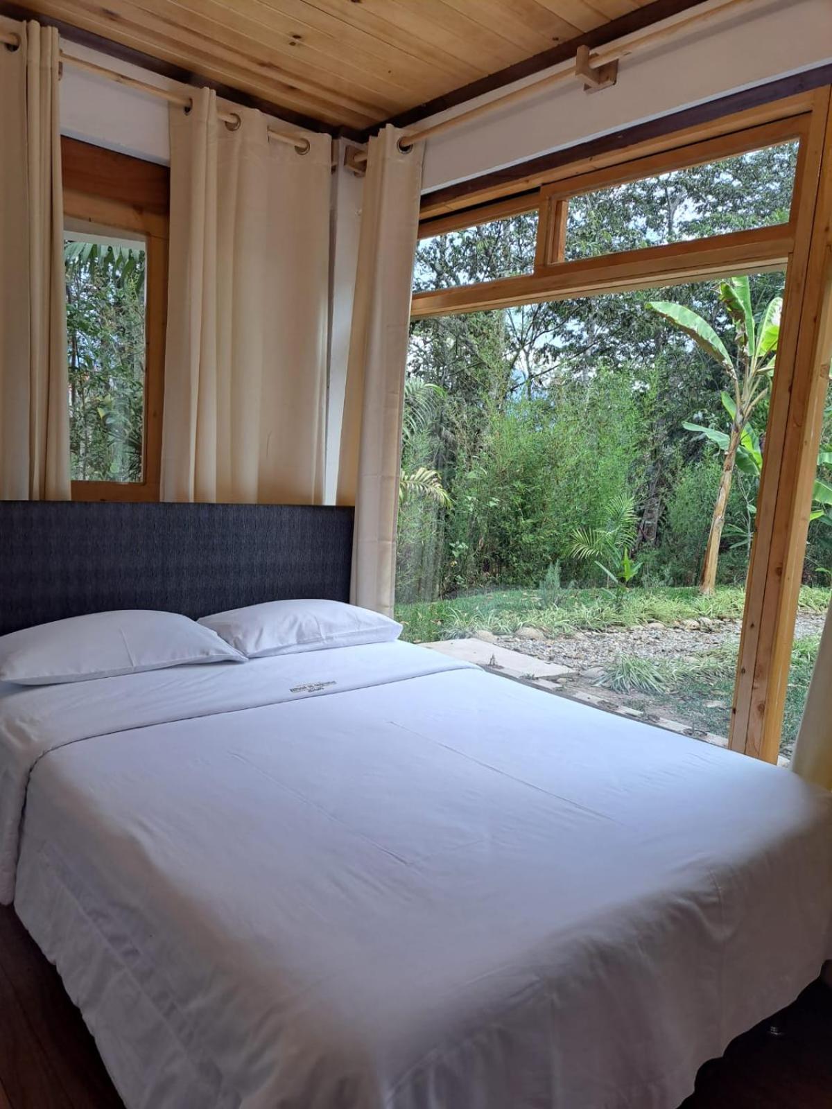 Refugio De Orquideas Villa Oxapampa Exterior photo